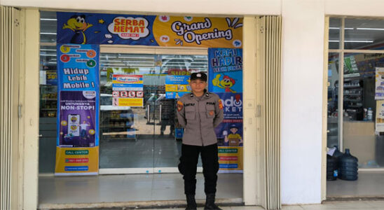 Rantau Pulung Police Conduct KRYD at Regional Economic Center