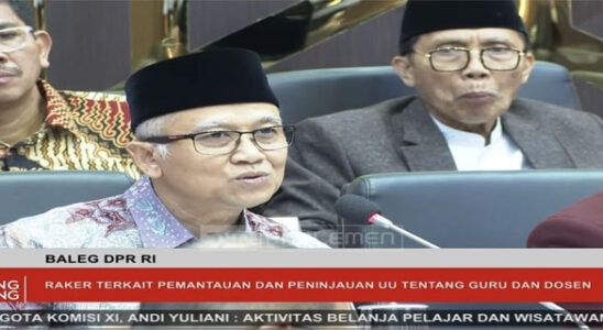 The DPR is Pushing for Education to Become a Central Authority