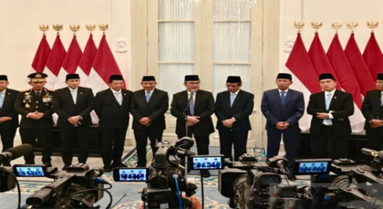 Yesterday's politics, 10 new heroes and the issue of the National Police Reform Commission