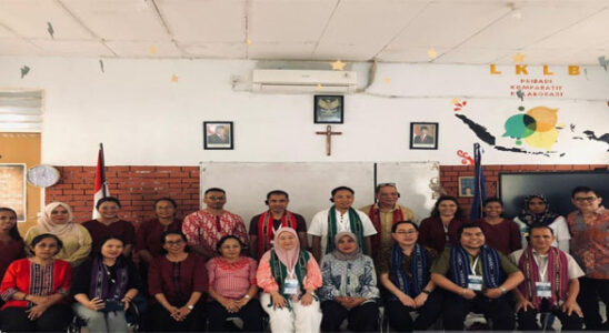 Bangsamoro Filipinos Learn About Strengthening Peace Through Education in Ambon