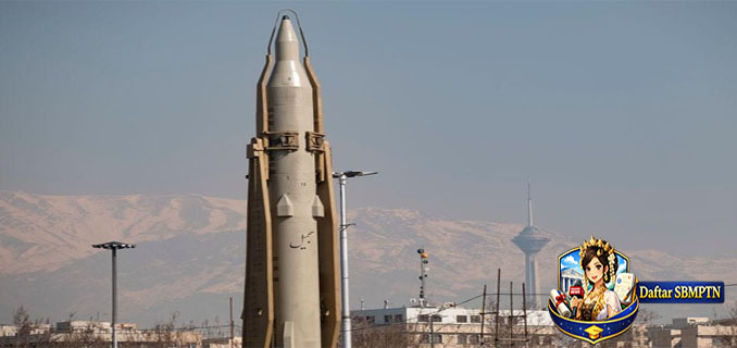 Iran Launches Sejjil Missiles at Tel Aviv! 54th Wave